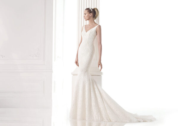 Maricel wedding dress by Pronovias