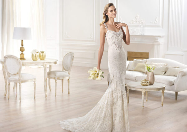 Front view of Yadarola wedding dress by Pronovias Atelier