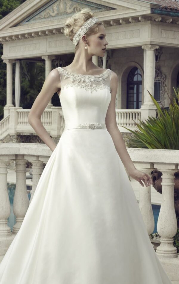 front view of 2154 wedding dress by Casablanca Bridal