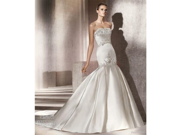 Pinal by pronovias