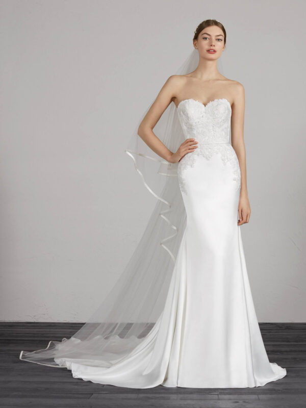 Marey wedding dress by Pronovias