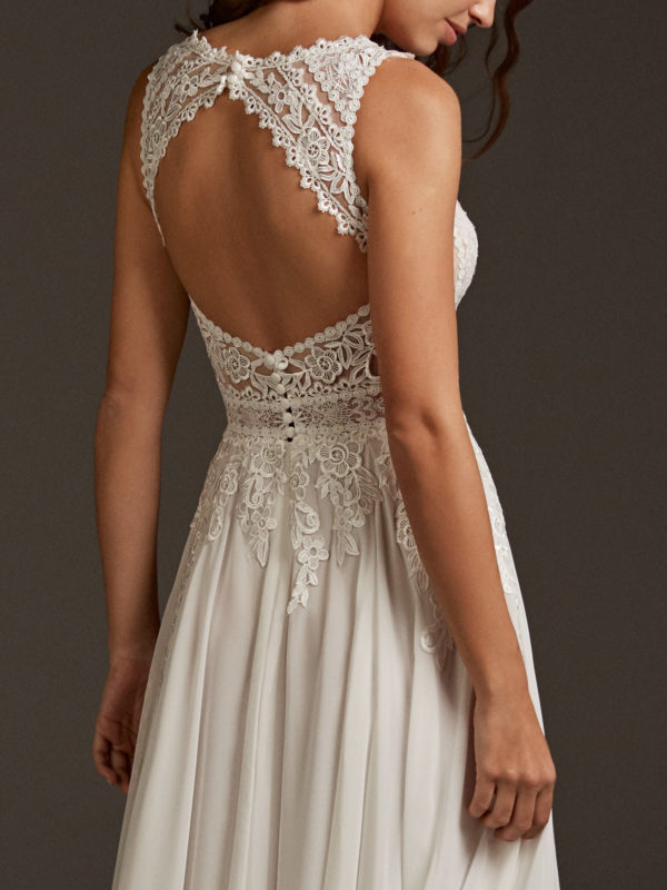 Comet wedding dress by Pronovias Bridal close up back