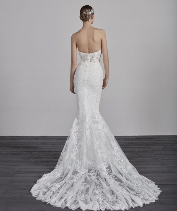 Ermin by Pronovias back2