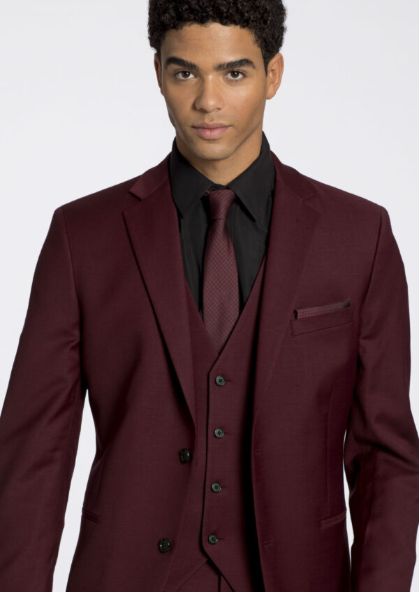 Bruno cranberry suit brunomalgi