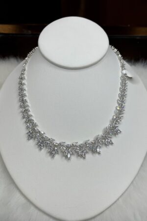2930 NECKLACE