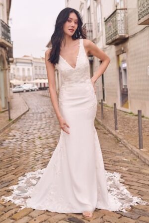 picture of front of trezelle wedding dress by Maggie Sottero