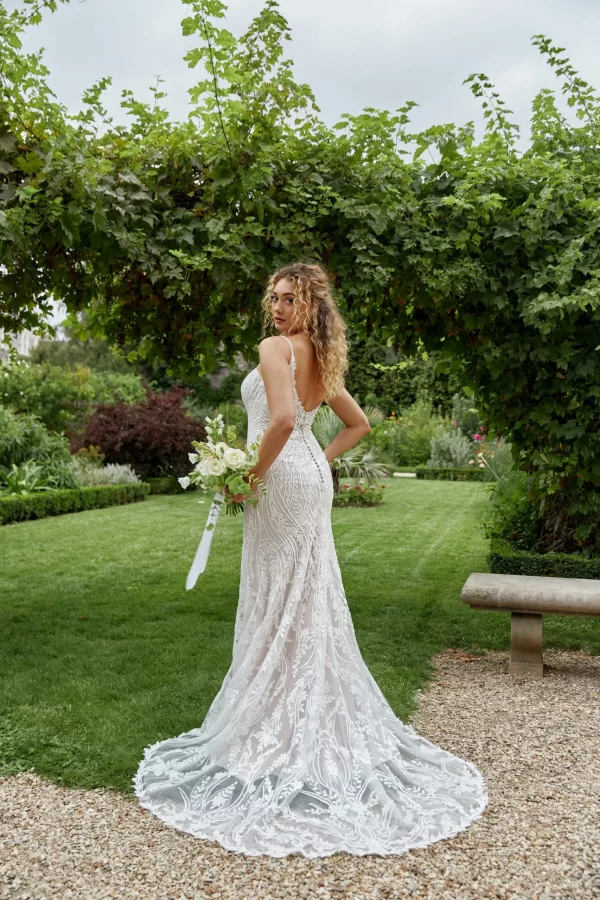 picture of D3931 by essense of australia wedding dress with open back