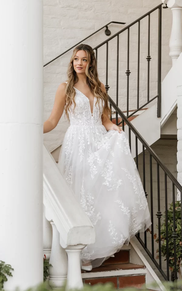 Picture of D4007 wedding dress by Essense of Australia leaf lace