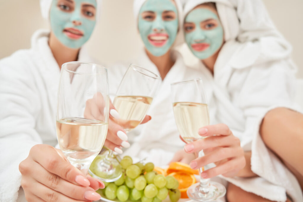 picture of bridesmaid spa night for bridesmaid proposal ideas