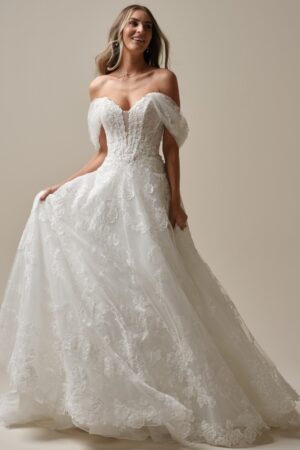 picture of skylar wedding dress by Maggie sottero a lace basque waist A-line