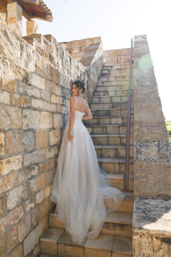 Picture of D4148 by Essense of Australia wedding dress tulle skirt