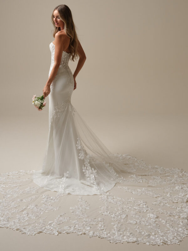 picture of Yara long train wedding dress